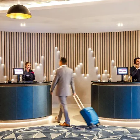 Crowne Plaza Manchester Airport By Ihg-3